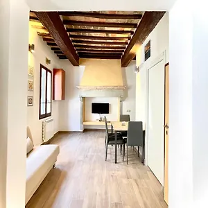 Appartamento L'angoletto To Italia